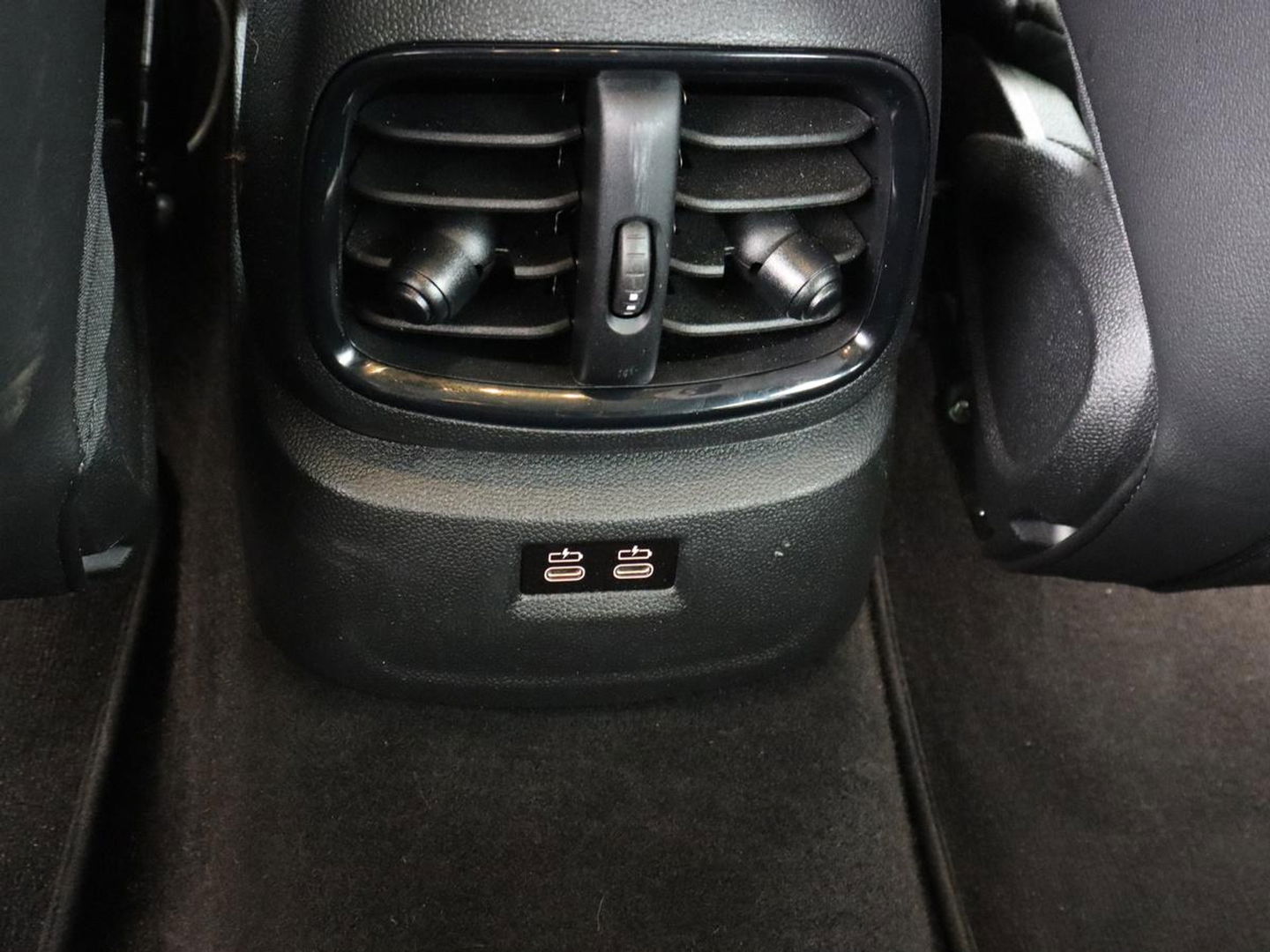 MINI Countryman 2.0 Cooper S E ALL4 Business Edition | Panoramadak | Leder | Stoelverwarming | Camera | Carplay | Full LED | Climate control