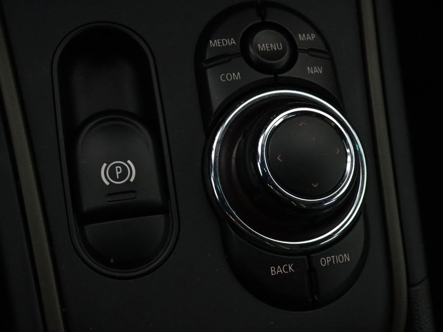 MINI Countryman 2.0 Cooper S E ALL4 Business Edition | Panoramadak | Leder | Stoelverwarming | Camera | Carplay | Full LED | Climate control