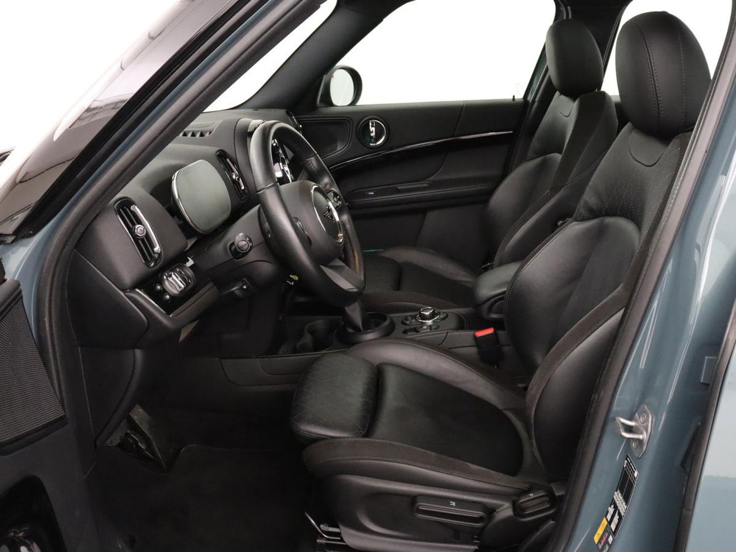 MINI Countryman 2.0 Cooper S E ALL4 Business Edition | Panoramadak | Leder | Stoelverwarming | Camera | Carplay | Full LED | Climate control