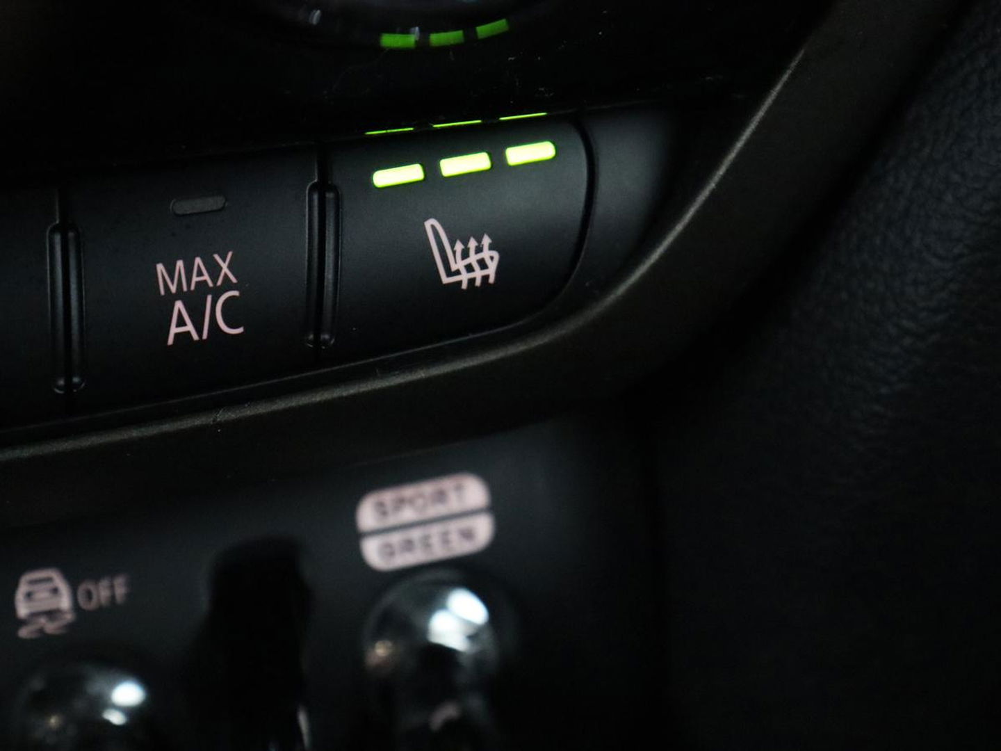 MINI Countryman 2.0 Cooper S E ALL4 Business Edition | Panoramadak | Leder | Stoelverwarming | Camera | Carplay | Full LED | Climate control