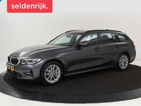 BMW 3-serie 330e eDrive Edition | Leder | Sportstoelen | Adaptive cruise | Stoelverwarming | Carplay | Live Cockpit | Navigatie | Parkeerhulp | Full LED