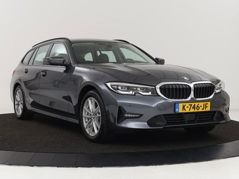 BMW 3-serie 330e eDrive Edition | Leder | Sportstoelen | Adaptive cruise | Stoelverwarming | Carplay | Live Cockpit | Navigatie | Parkeerhulp | Full LED