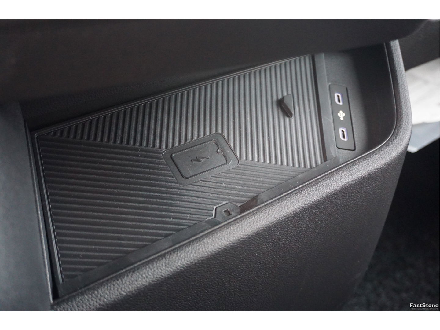 Renault Master T35 150PK L4 Bakwagen BPM VRIJ!! 10" Apple CP/Android A, Lat om Lat, Dhollandia Klep!! NR. 01*
