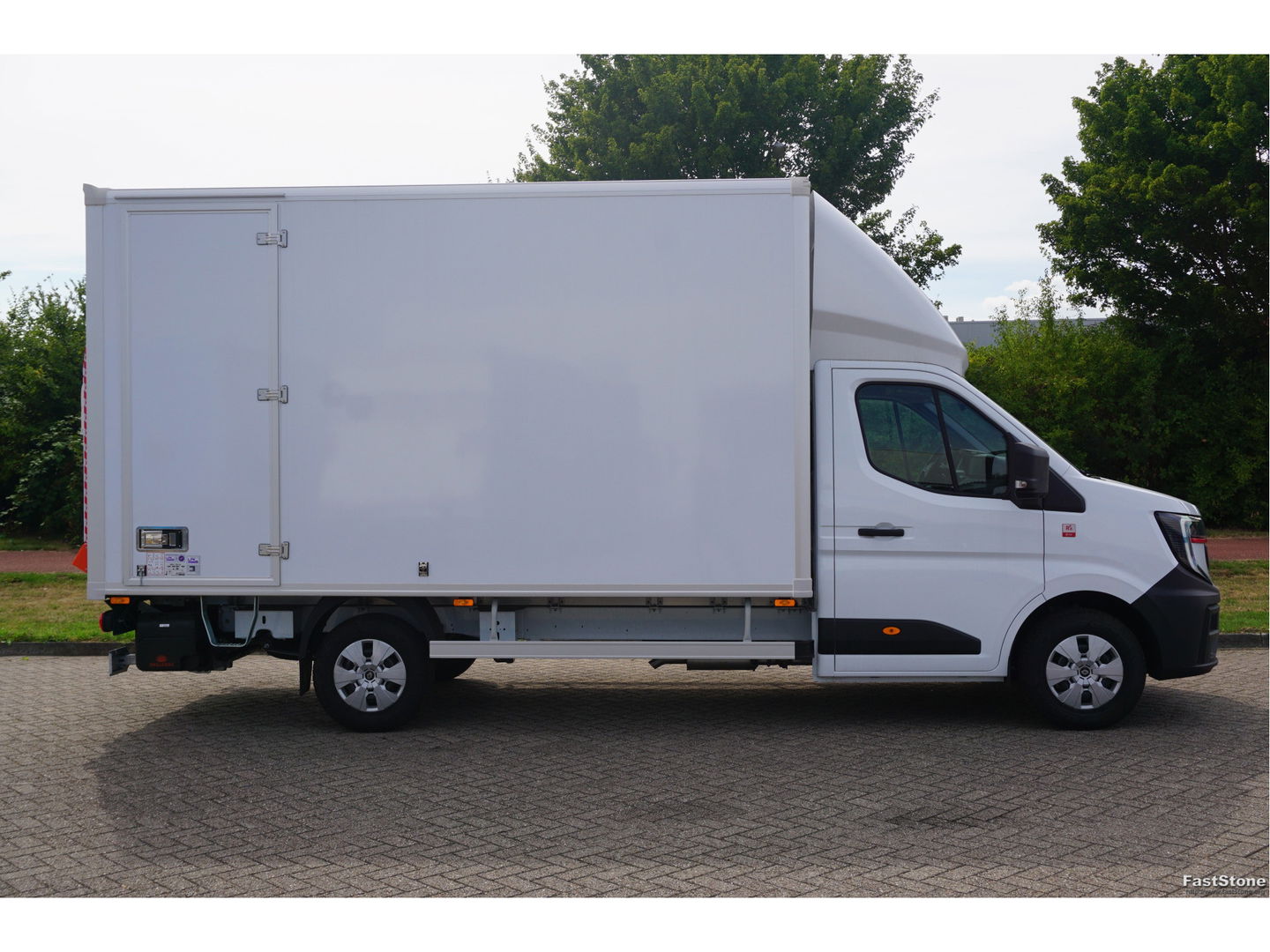 Renault Master T35 150PK L4 Bakwagen BPM VRIJ!! 10" Apple CP/Android A, Lat om Lat, Dhollandia Klep!! NR. 01*