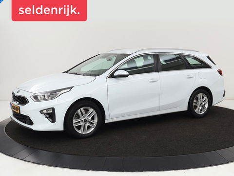 Kia Ceed 1.6 CRDi DynamicLine | Trekhaak | Camera | Carplay | Navigatie | Climate control | Parkeerhulp | Cruise control | Bluetooth