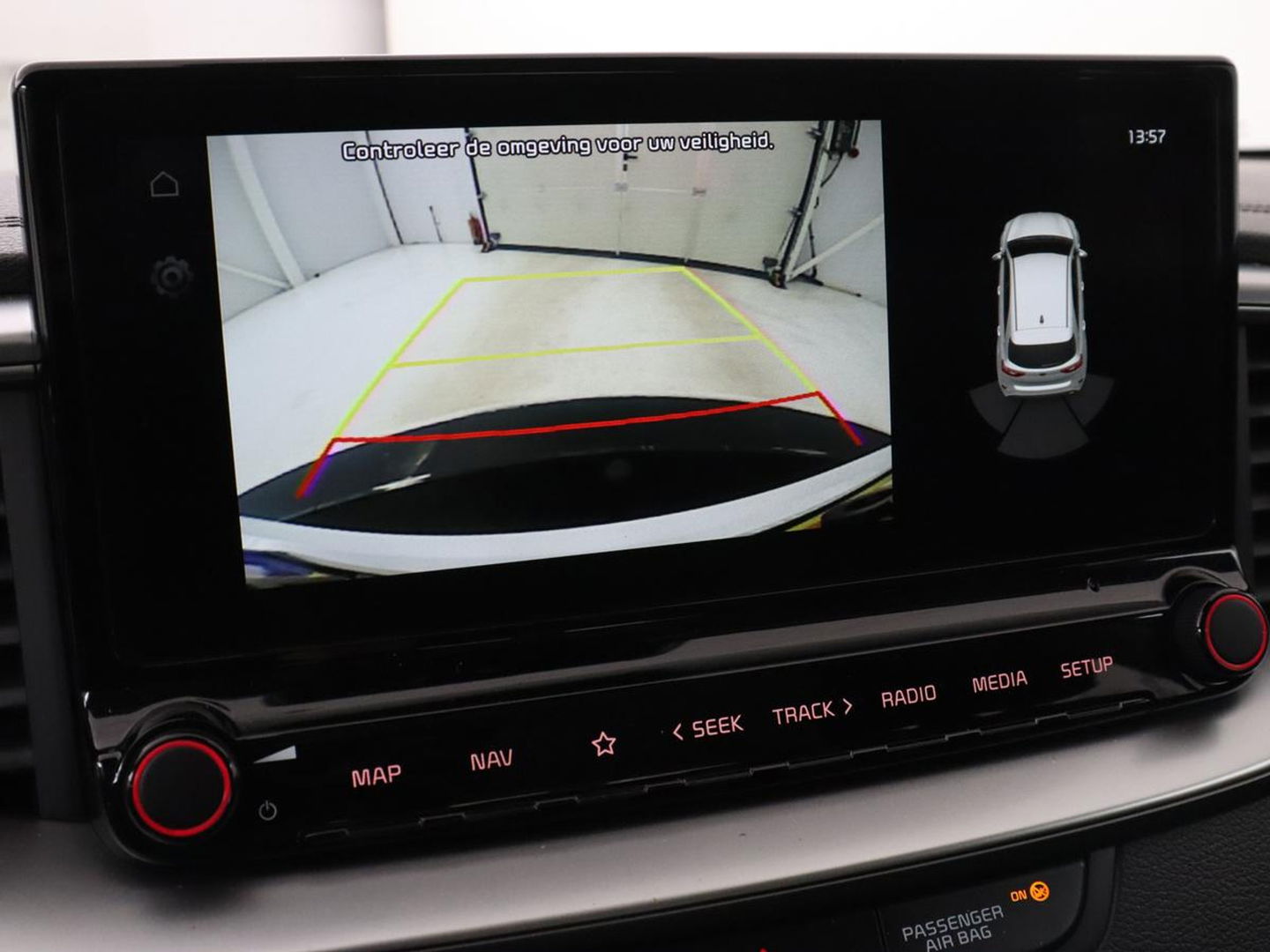 Kia Ceed 1.6 CRDi DynamicLine | Trekhaak | Camera | Carplay | Navigatie | Climate control | Parkeerhulp | Cruise control | Bluetooth