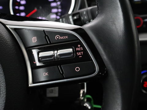 Kia Ceed 1.6 CRDi DynamicLine | Trekhaak | Camera | Carplay | Navigatie | Climate control | Parkeerhulp | Cruise control | Bluetooth