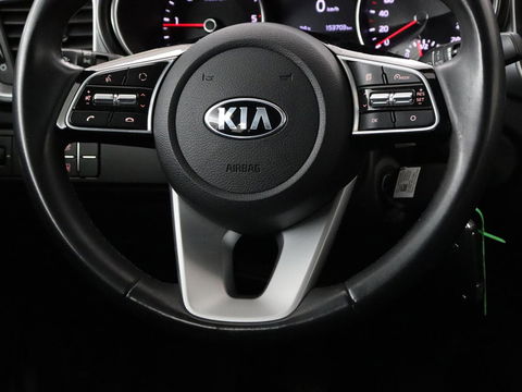 Kia Ceed 1.6 CRDi DynamicLine | Trekhaak | Camera | Carplay | Navigatie | Climate control | Parkeerhulp | Cruise control | Bluetooth