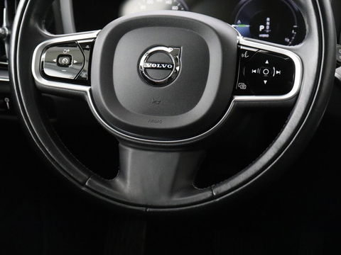 Volvo V60 2.0 T6 Recharge AWD Business Pro | Leder | Trekhaak | Stoel & stuurverwarming | Camera | Adaptive cruise | Achterbankverwarming | Carplay | Keyless | Full LED | Navigatue | PHEV