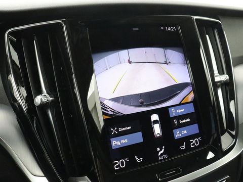Volvo V60 2.0 T6 Recharge AWD Business Pro | Leder | Trekhaak | Stoel & stuurverwarming | Camera | Adaptive cruise | Achterbankverwarming | Carplay | Keyless | Full LED | Navigatue | PHEV