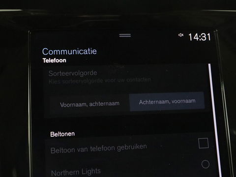 Volvo V60 2.0 T6 Recharge AWD Business Pro | Leder | Trekhaak | Stoel & stuurverwarming | Camera | Adaptive cruise | Achterbankverwarming | Carplay | Keyless | Full LED | Navigatue | PHEV