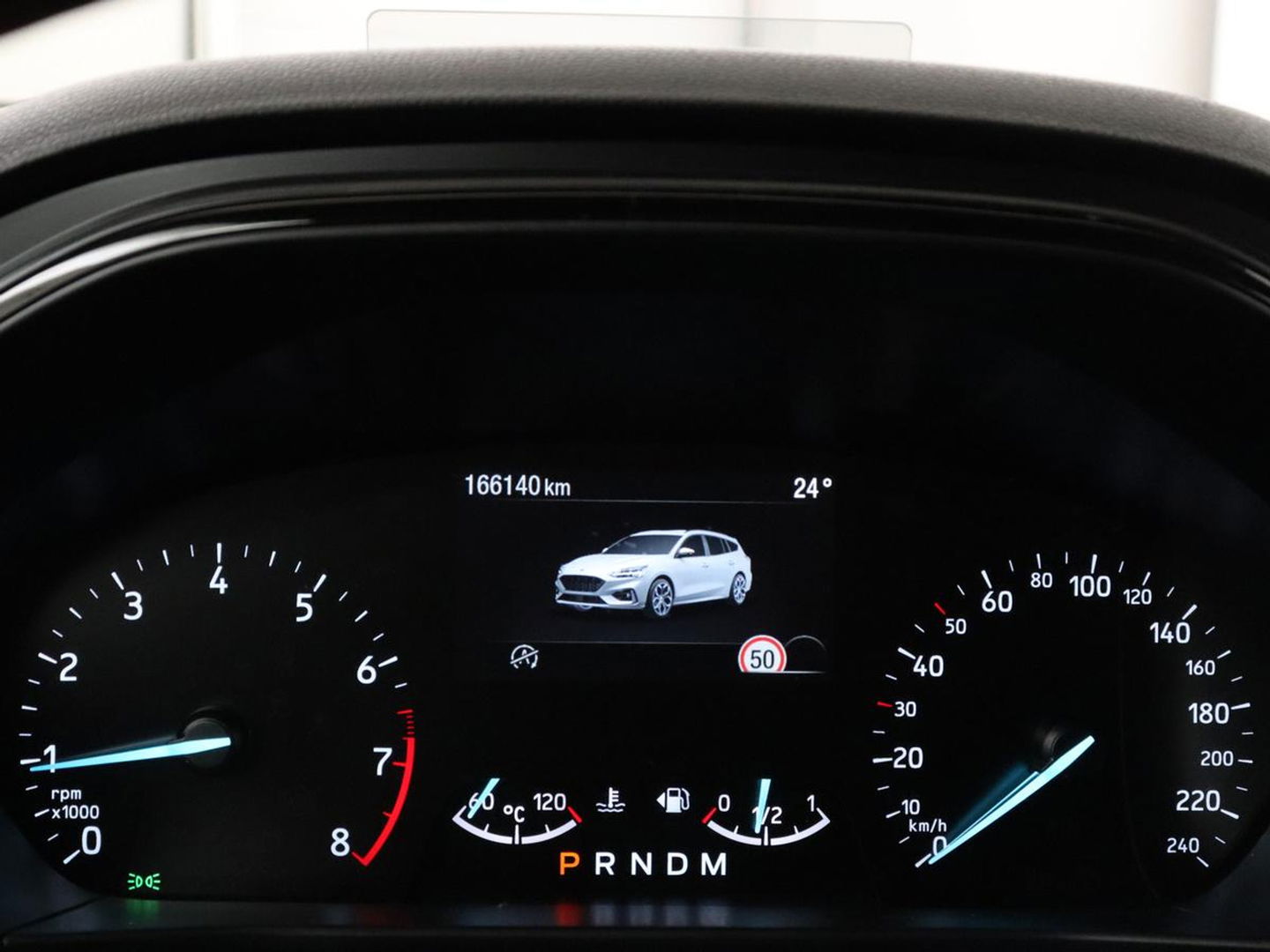 Ford Focus 1.5 EcoBoost ST Line | Panoramadak | Head-Up | Trekhaak | Stoel & stuurverwarming | Adaptive cruise | Camera | Keyless | B&O Sound | Park Assist | Carplay | Navigatie | Comfortstoelen