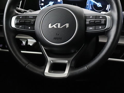 Kia Sportage 1.6 T-GDi Hybrid DynamicPlusLine | Panoramadak | Matrix LED | Trekhaak | Half leder | Adaptive cruise | Stoel & stuurverwarming | Camera | Carplay | Keyless | Navigatie