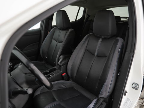 Nissan Leaf Tekna 40 kWh Aut. *LEATHER-FABRIC | FULL-LED | BOSE-SURROUND | ADAPTIVE-CRUISE | TOPVIEW | KEYLESS | NAVI-FULLMAP | BLINDSPOT | DAB+ | PDC | HEATED-COMFORTSEATS | TOWBAR | DIGI-COCKPIT | 17"ALU