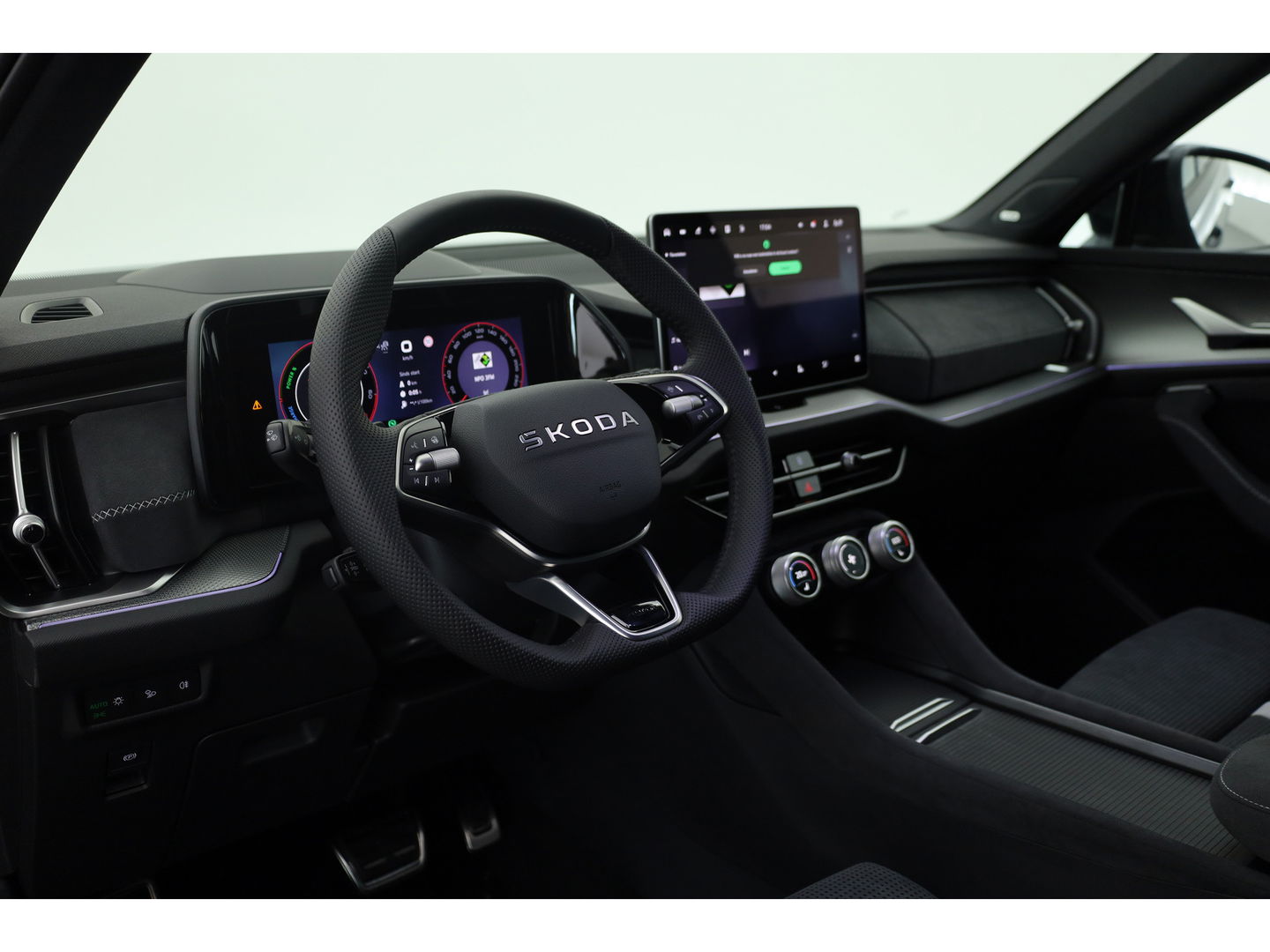 Škoda Kodiaq 1.5 TSI PHEV Sportline | HUD | Adapt. Cruise | Elek. Trekhaak | Canton | 360cam | Memory seats