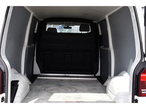 Volkswagen Transporter 2.0 TDI L2H1 Bulli Virtual, Adaptieve Cruise, LED, 150PK, Automaat, 2 x Schuifdeur, Camera, Uniek!