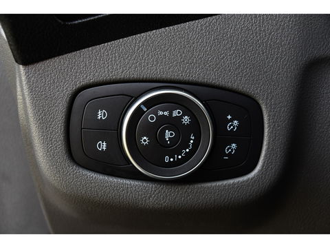 Ford Transit Connect 1.5 EcoBlue L2 PB Edition Camera, Cruise, 120PK, Automaat, NAVI, Stoelverwarming, Carplay, Trekhaak, Sensoren, Uniek!