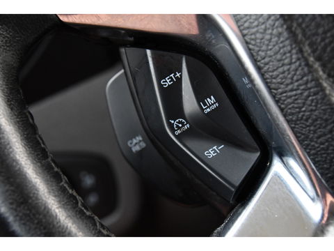 Ford Transit Connect 1.5 EcoBlue L2 PB Edition Camera, Cruise, 120PK, Automaat, NAVI, Stoelverwarming, Carplay, Trekhaak, Sensoren, Uniek!