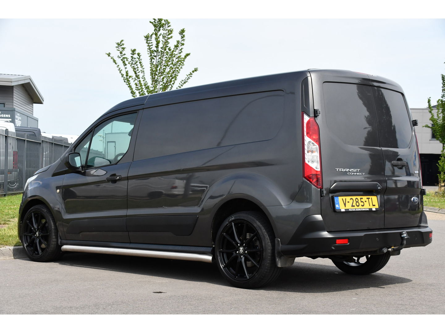 Ford Transit Connect 1.5 EcoBlue L2 PB Edition Camera, Cruise, 120PK, Automaat, NAVI, Stoelverwarming, Carplay, Trekhaak, Sensoren, Uniek!
