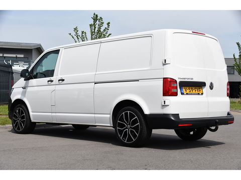 Volkswagen Transporter 2.0 TDI L2H1 Highline Cruise, Multimedia, 150PK, Automaat, trekhaak, Airco, LM Velg, Uniek!