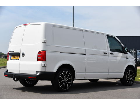 Volkswagen Transporter 2.0 TDI L2H1 Highline Cruise, Multimedia, 150PK, Automaat, trekhaak, Airco, LM Velg, Uniek!