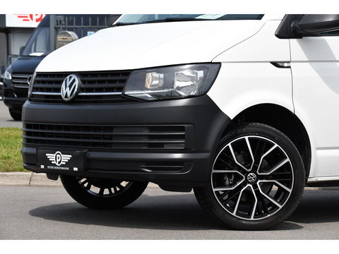 Volkswagen Transporter 2.0 TDI L2H1 Highline Cruise, Multimedia, 150PK, Automaat, trekhaak, Airco, LM Velg, Uniek!
