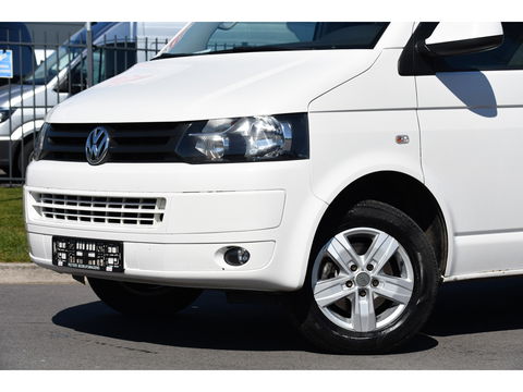 Volkswagen Transporter 2.0 TDI L2H1 Edition Cruise, Airco, Automaat, Sensoren, 140PK, UNIEK!