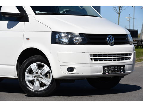 Volkswagen Transporter 2.0 TDI L2H1 Edition Cruise, Airco, Automaat, Sensoren, 140PK, UNIEK!
