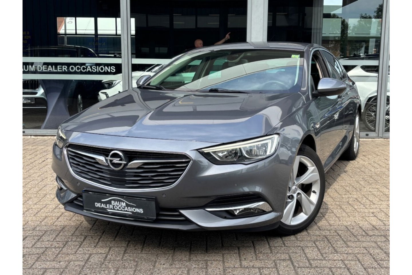 Opel Insignia 1.5 TURBO AUTOMAAT BUSINESS EXECUTIVE NAVI CLIMA LMV PDC