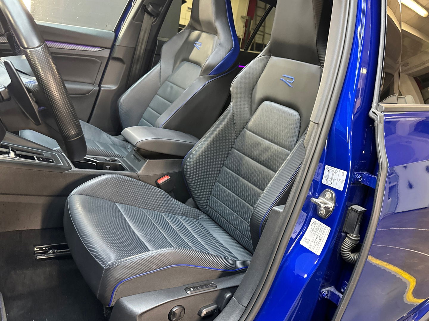 Volkswagen Golf 2.0 TSI R 4M Performance Pano|Akra|HuD|Memory