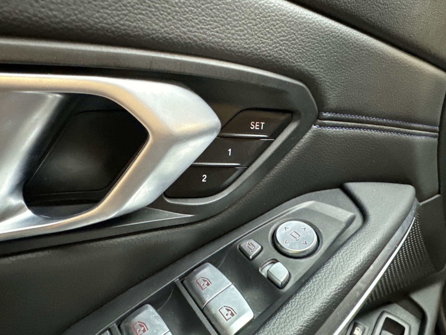 BMW 3-serie 320e M Sport Panorama|Memory|Camera|Sfeer|CarPlay