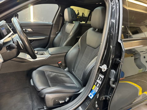 BMW 3-serie 320e M Sport Panorama|Memory|Camera|Sfeer|CarPlay