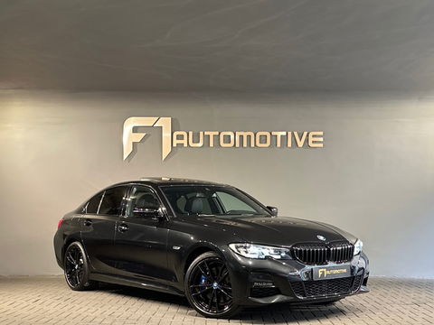 BMW 3-serie 320e M Sport Panorama|Memory|Camera|Sfeer|CarPlay