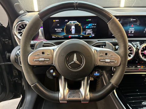 Mercedes-Benz A-Klasse AMG 35 4MATIC Pano|Kuip|Burmester|HuD