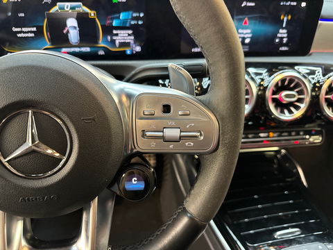 Mercedes-Benz A-Klasse AMG 35 4MATIC Pano|Kuip|Burmester|HuD