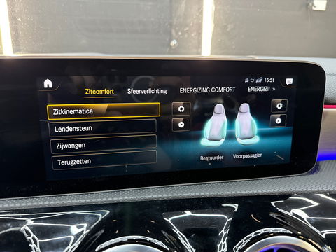 Mercedes-Benz A-Klasse AMG 35 4MATIC Pano|Kuip|Burmester|HuD