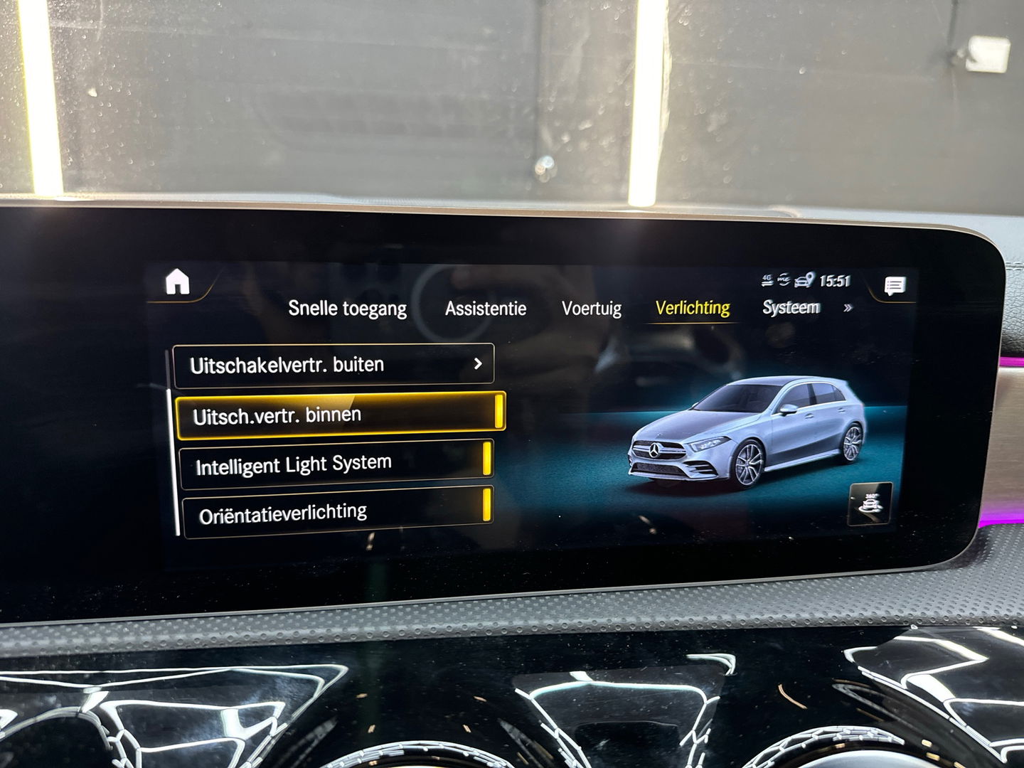 Mercedes-Benz A-Klasse AMG 35 4MATIC Pano|Kuip|Burmester|HuD