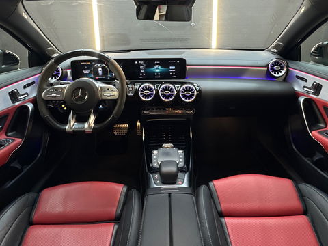 Mercedes-Benz A-Klasse AMG 35 4MATIC Pano|Kuip|Burmester|HuD