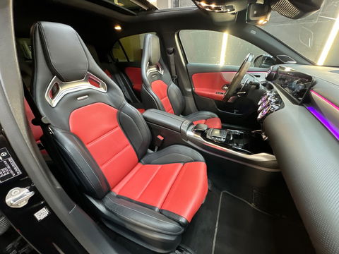 Mercedes-Benz A-Klasse AMG 35 4MATIC Pano|Kuip|Burmester|HuD