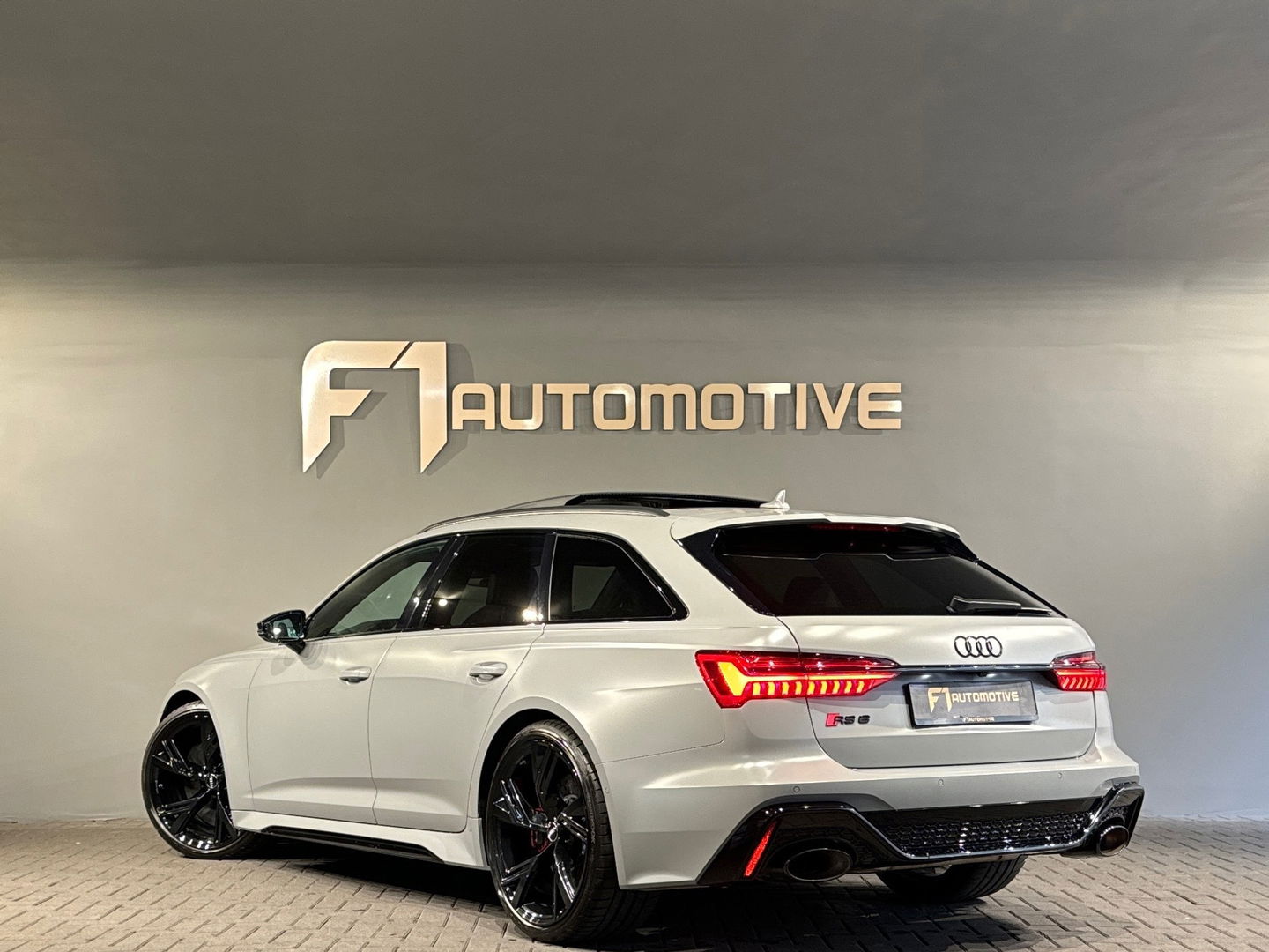 Audi RS6 TFSI Quattro|Pano|Keramisch|HuD|Dynamic+|Mat NARDO