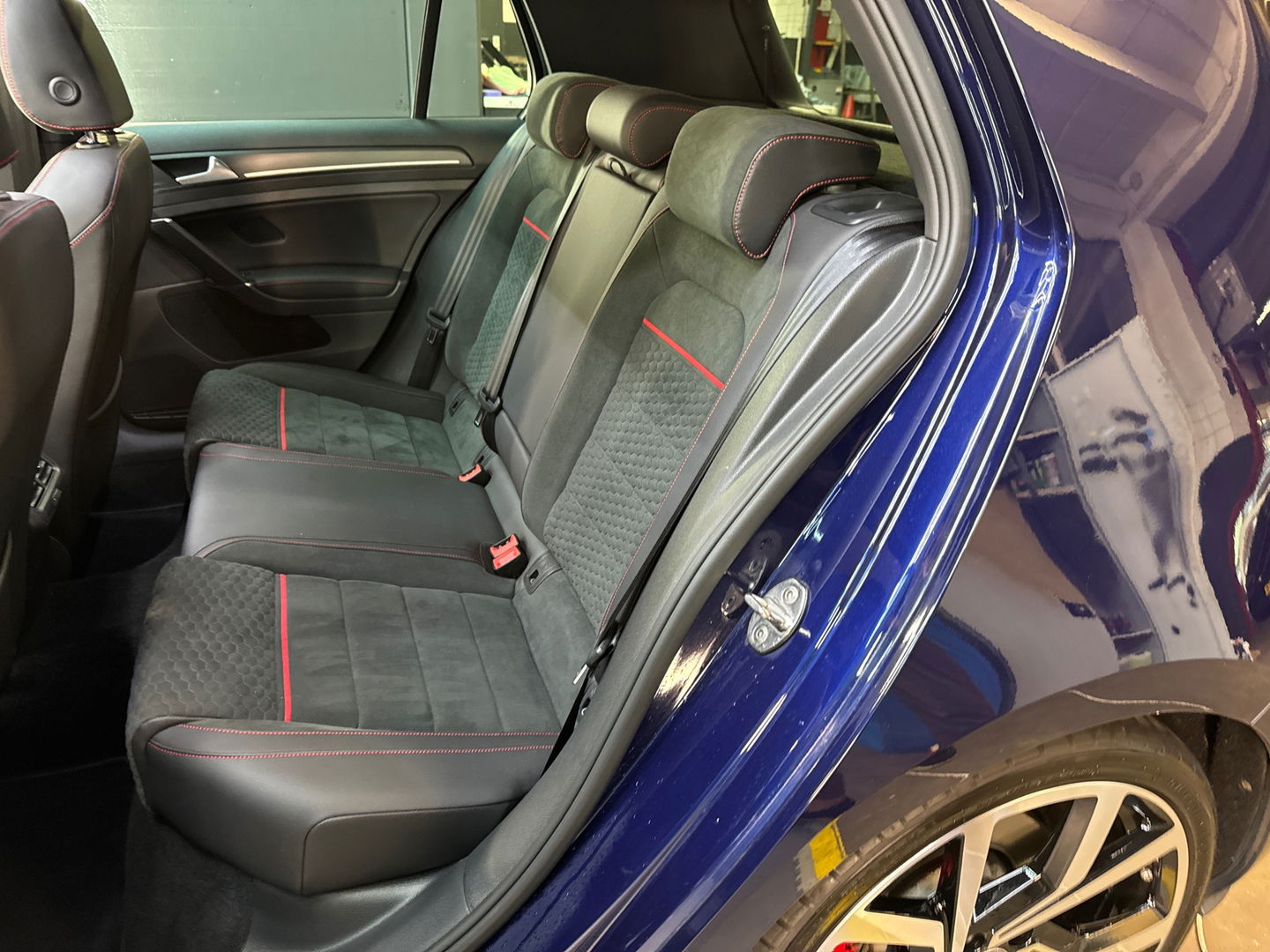 Volkswagen Golf 2.0 TSI GTI Performance Pano|Keyles|DCC|Sfeer