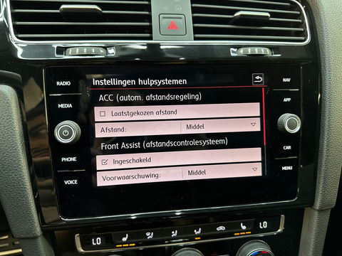 Volkswagen Golf 2.0 TSI GTI Performance Pano|Keyles|DCC|Sfeer