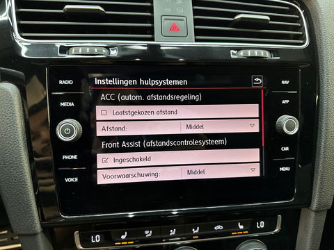 Volkswagen Golf 2.0 TSI GTI Performance Pano|Keyles|DCC|Sfeer