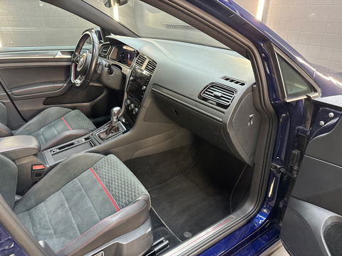 Volkswagen Golf 2.0 TSI GTI Performance Pano|Keyles|DCC|Sfeer