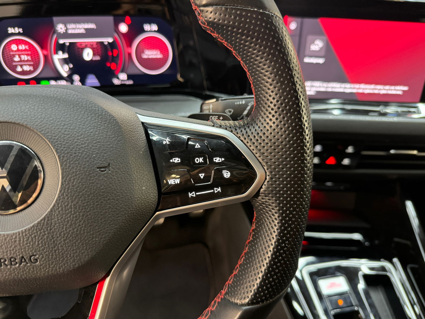 Volkswagen Golf 2.0 TSI GTI Clubsport Pano|HuD|H/K|IQ|Keyles