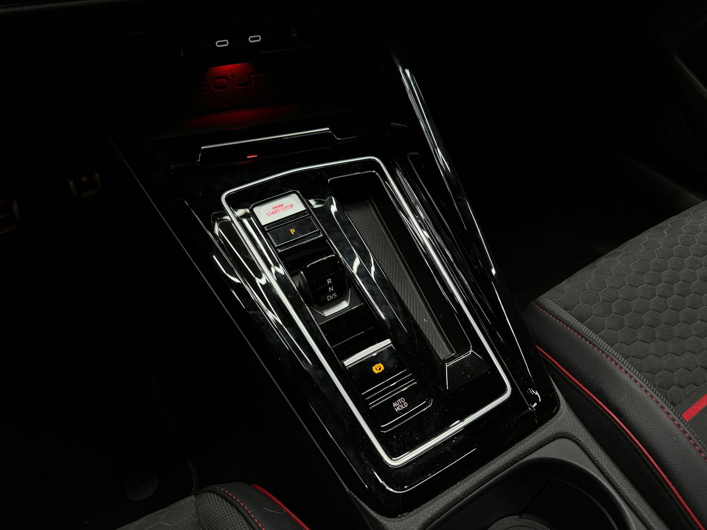 Volkswagen Golf 2.0 TSI GTI Clubsport Pano|HuD|H/K|IQ|Keyles