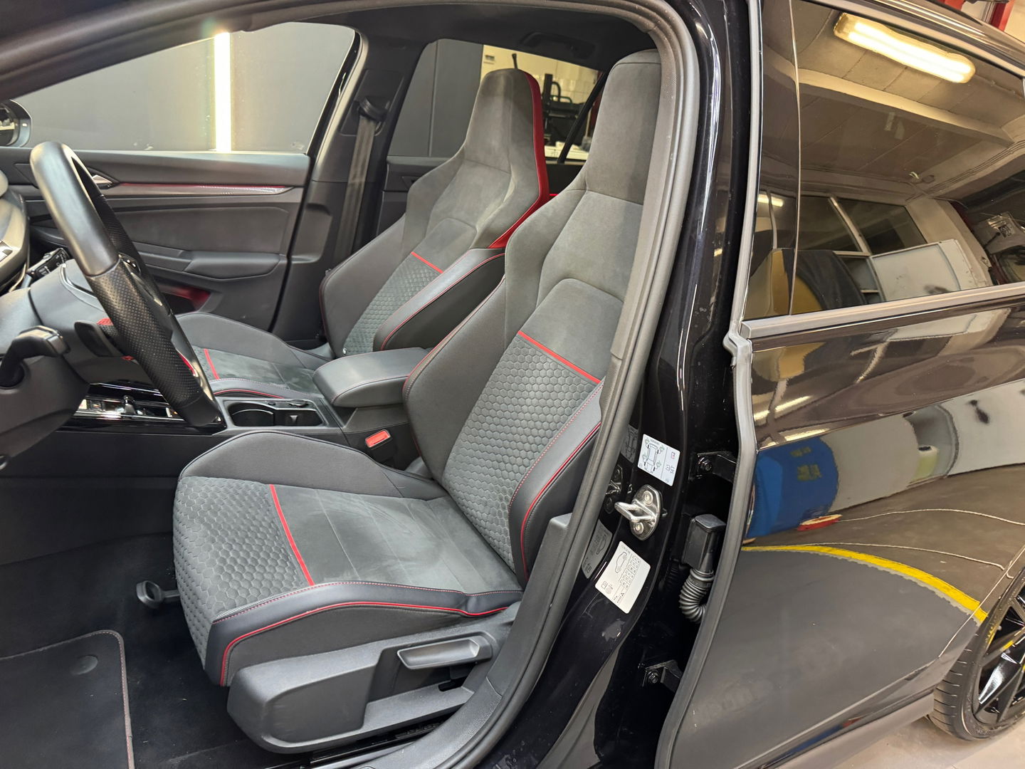 Volkswagen Golf 2.0 TSI GTI Clubsport Pano|HuD|H/K|IQ|Keyles