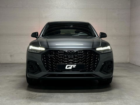 Audi Q5 Sportback 55 TFSI e BlackEdition S-Line Luchtvering Sfeer. Carplay