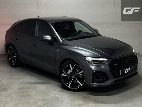 Audi Q5 Sportback 55 TFSI e BlackEdition S-Line Luchtvering Sfeer. Carplay
