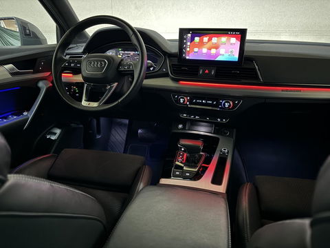 Audi Q5 Sportback 55 TFSI e BlackEdition S-Line Luchtvering Sfeer. Carplay